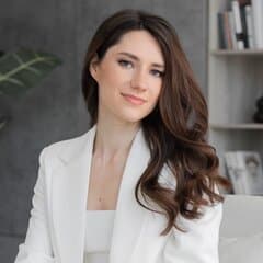 Евгения Артамонова