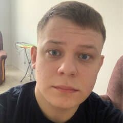 Денис Юшкин