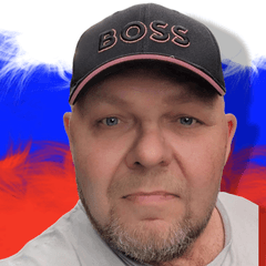 Олег Фролов